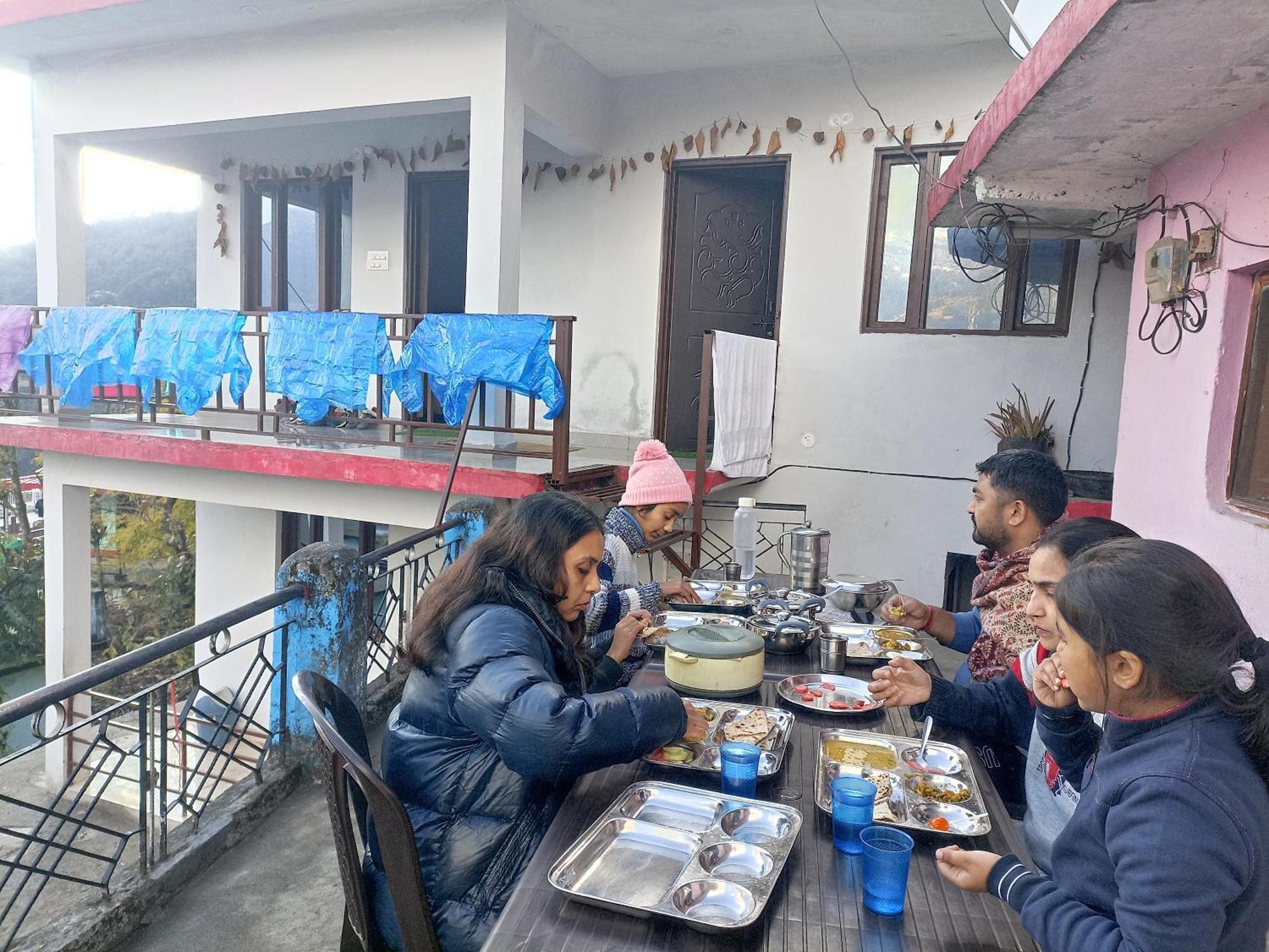 Ukhimath Mayur Homestay מראה חיצוני תמונה