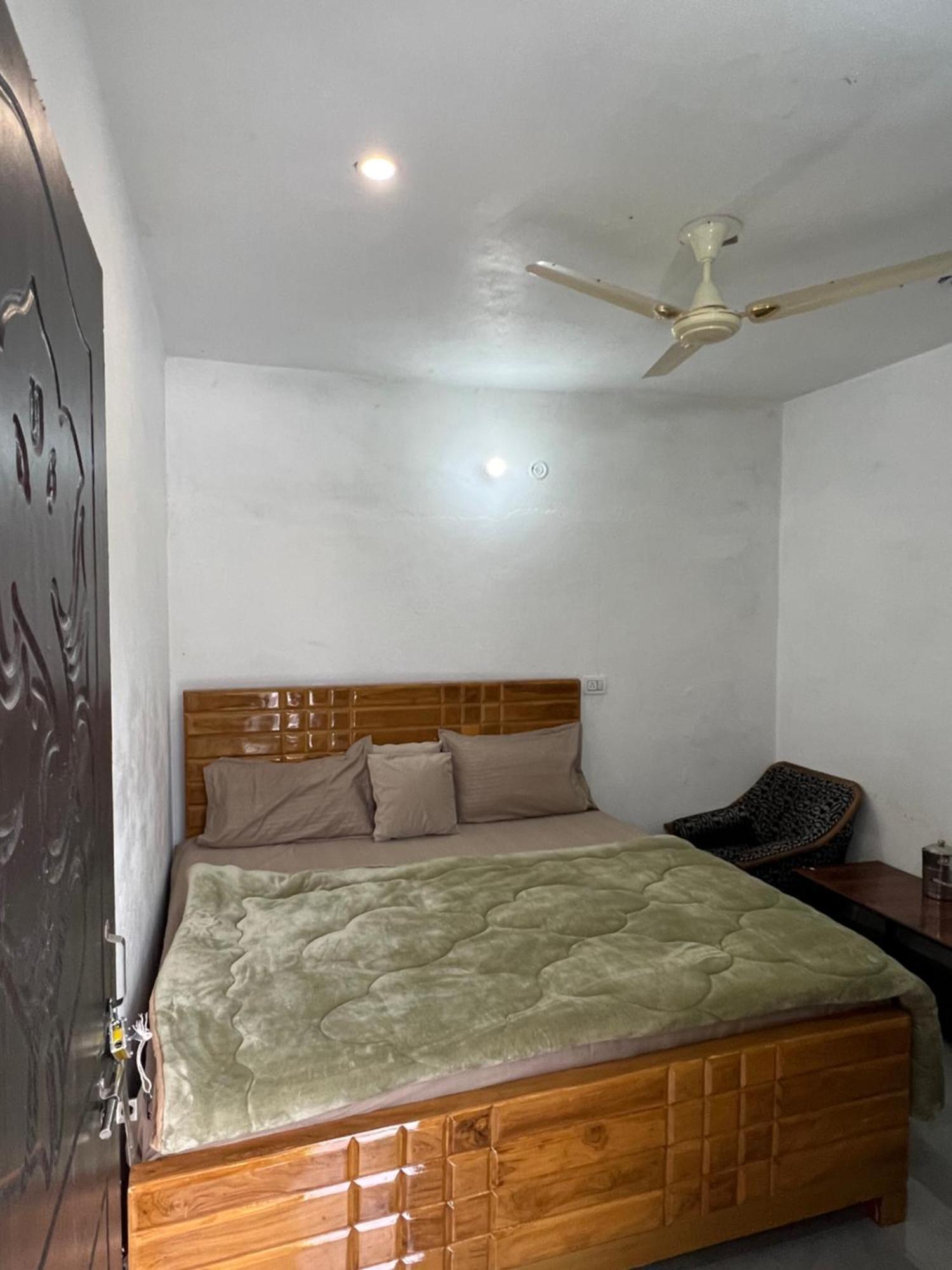 Ukhimath Mayur Homestay מראה חיצוני תמונה